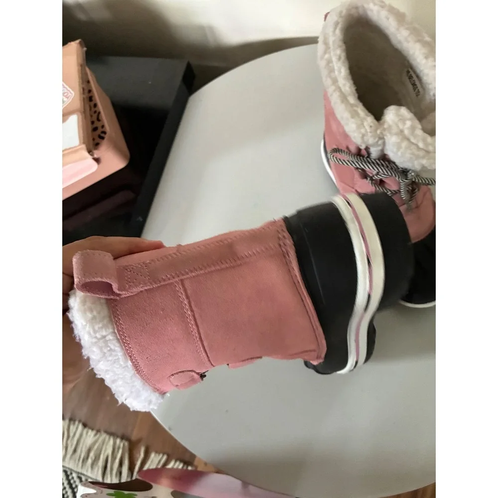 Cat & Jack Girls Pink Black Winter Snow Boots Faux Fur Lined Size 3